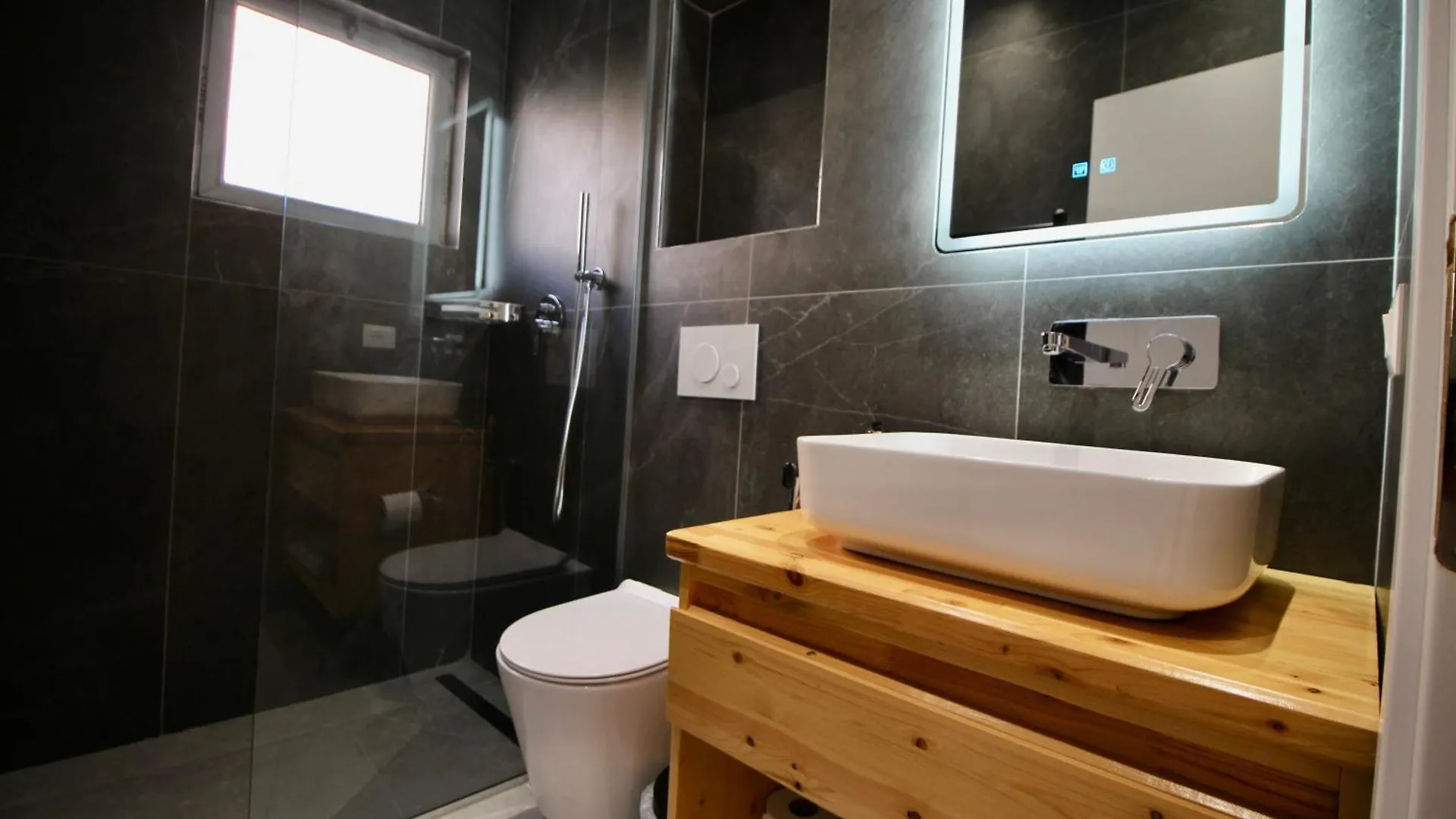 Nk Residence Sarandë Hotel