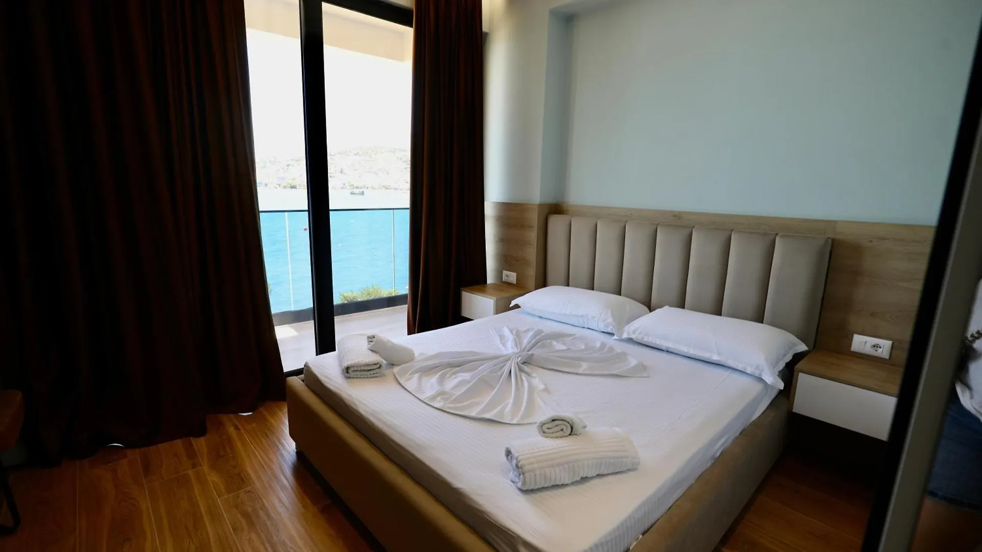 Nk Residence Sarandë Hotel