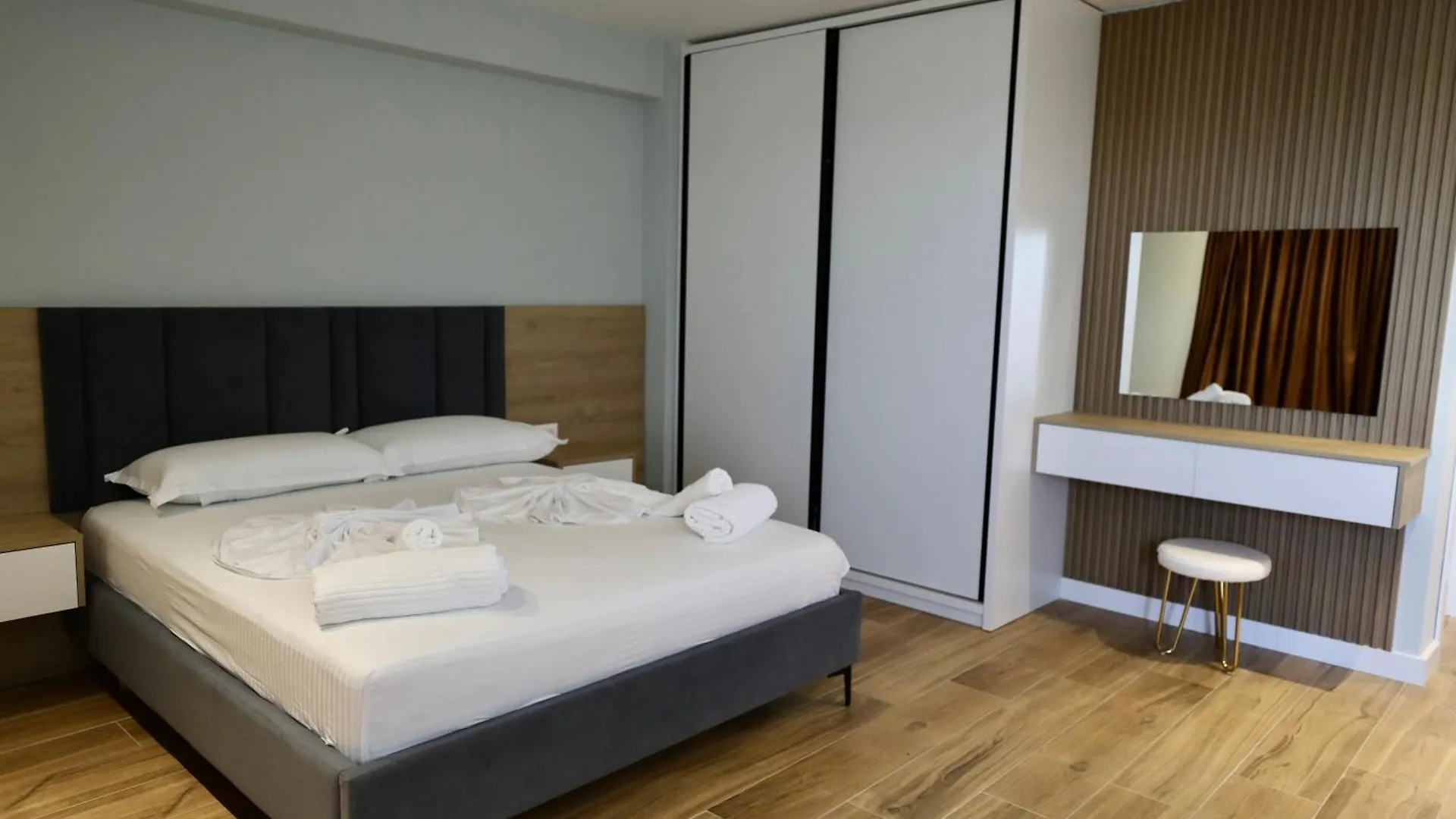 Nk Residence Sarandë Hotel